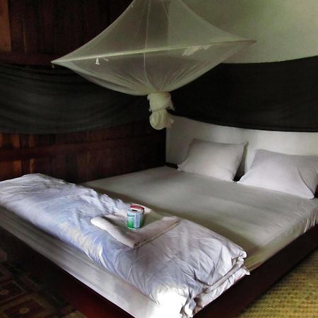 Riverview Bungalows Muang Ngoi Екстериор снимка