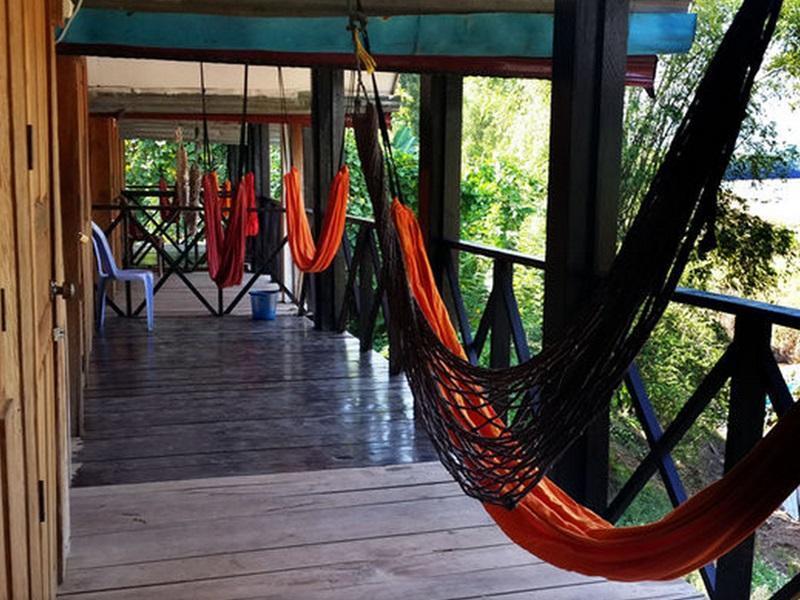 Riverview Bungalows Muang Ngoi Екстериор снимка