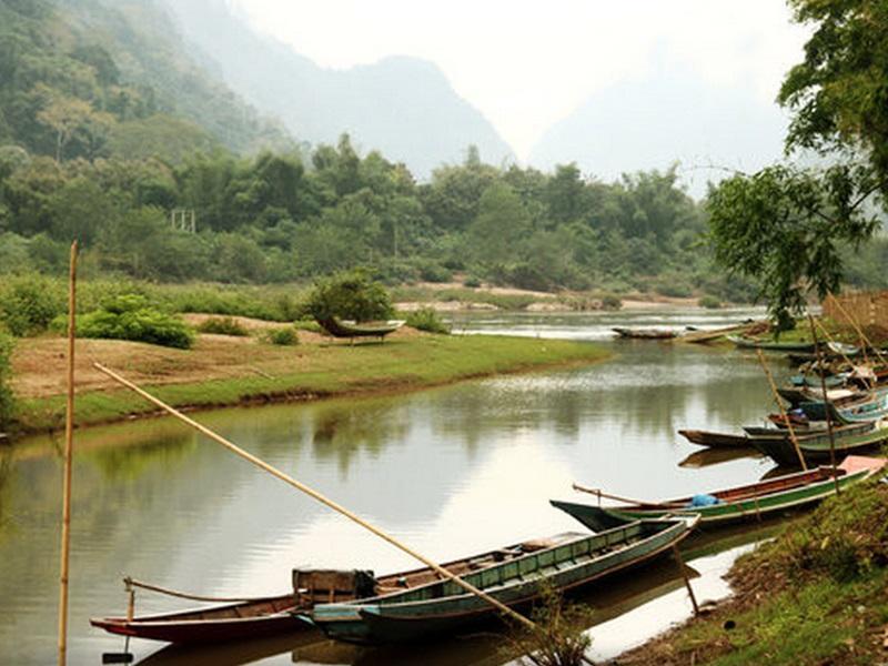 Riverview Bungalows Muang Ngoi Екстериор снимка
